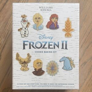 Williams Sonoma Disney Frozen II Cookie Cutter Set